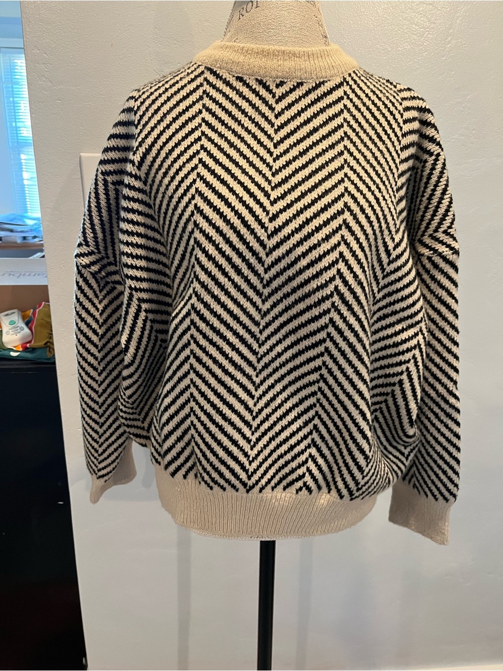 Oak + Fort Sweater Size S